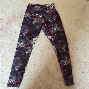 Ellie Black Jeggings with Striking Floral Design